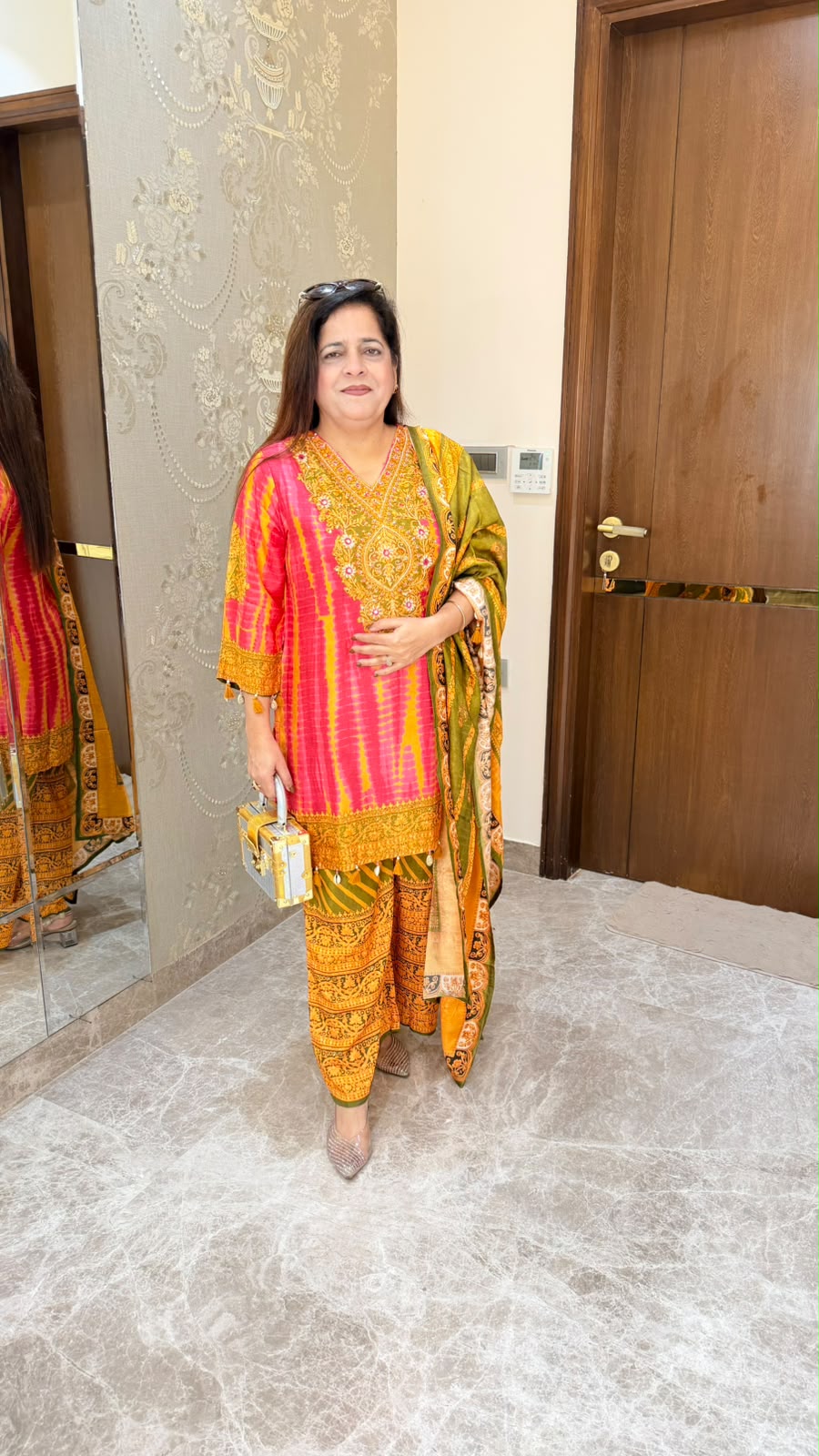 Elegant tie-dye or bandhani-printed kurta set PC3710