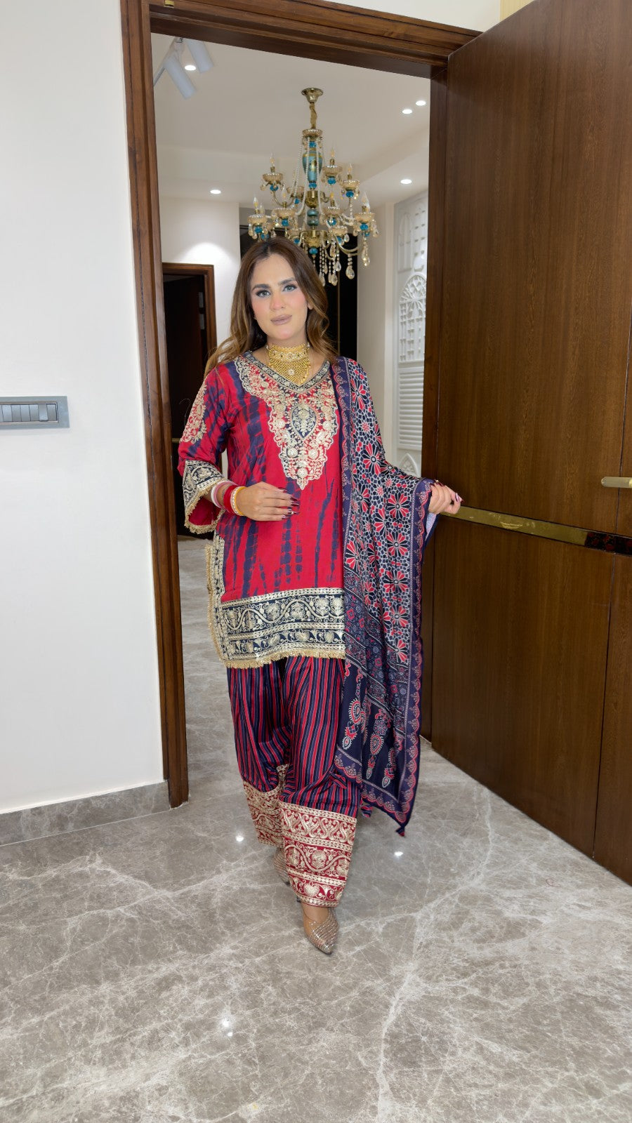 Beutiful elegant suit pc3399