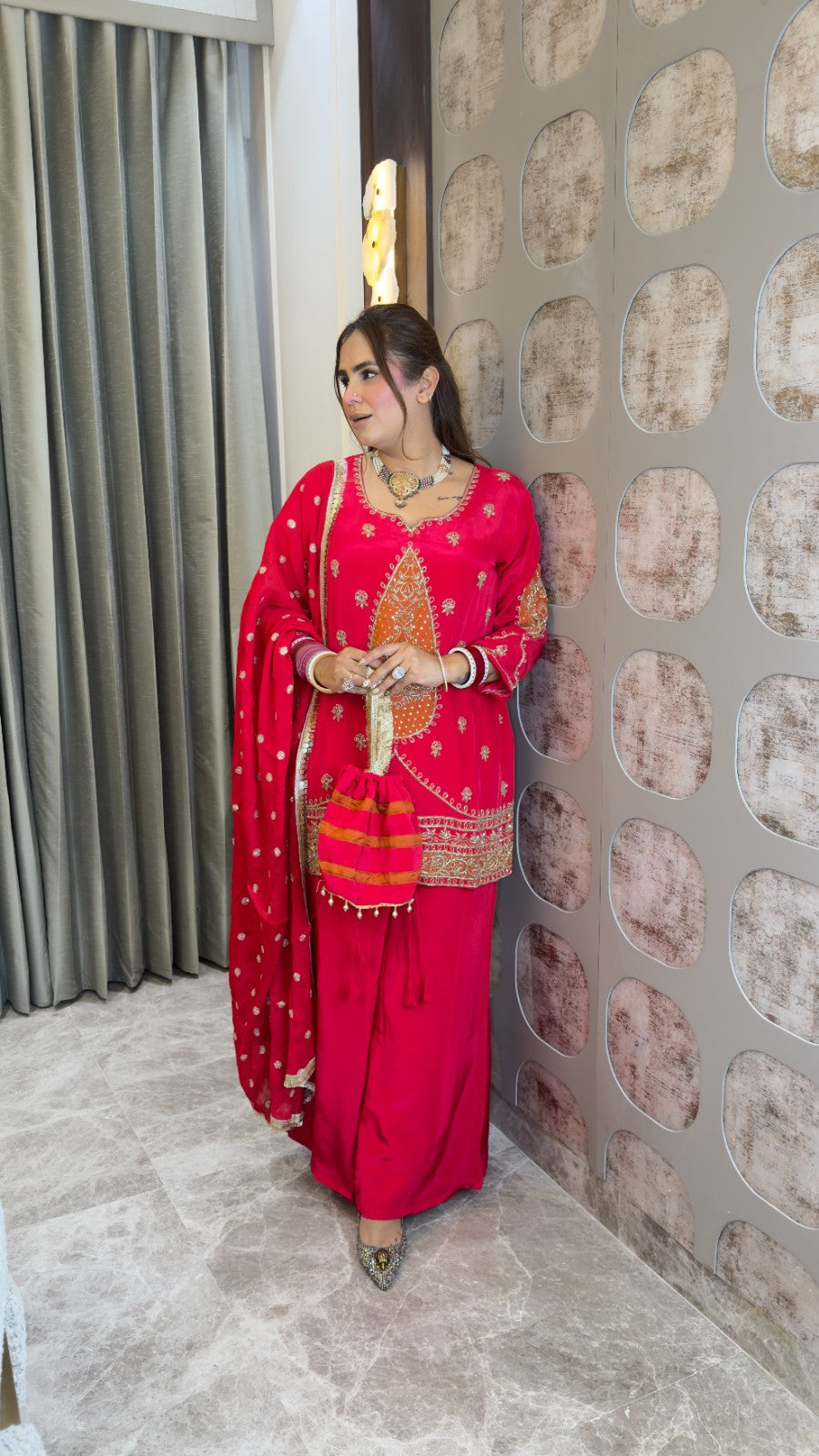 Beutiful elegant partywear suit pc3357
