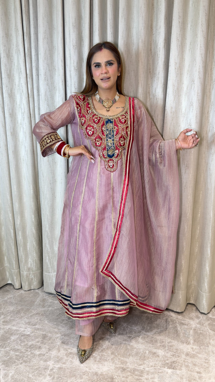 Beutiful elegant suit pc3333