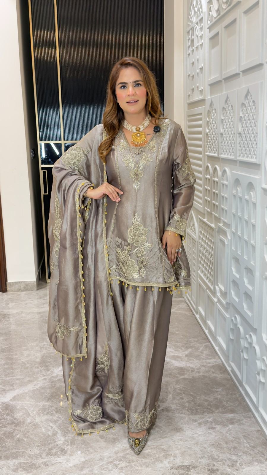 Beutiful elegant partywear suit pc3743