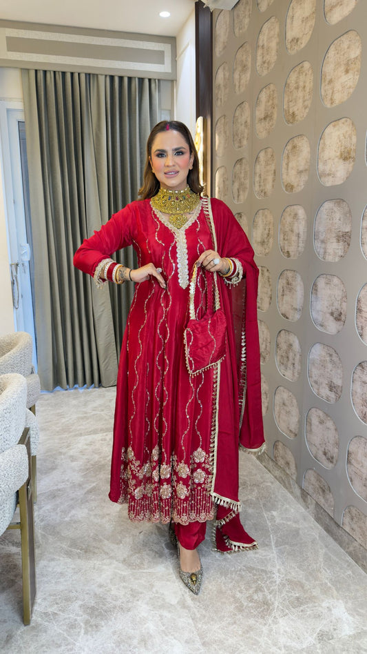 Beautiful  red embroidered A-line panelled kurta set pc3362