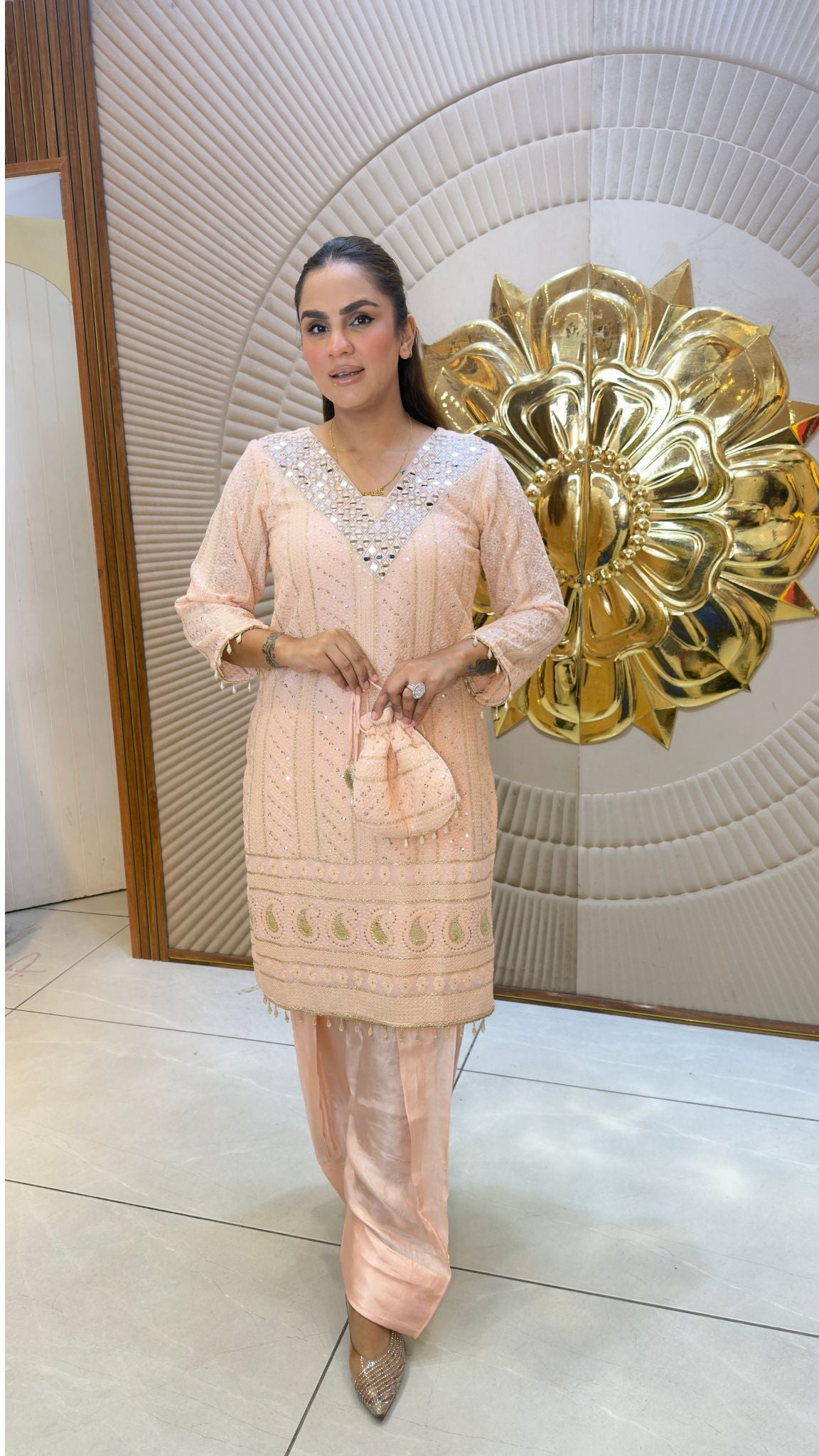 Beautiful peach Lucknowi Farshi co-ord set pc3391
