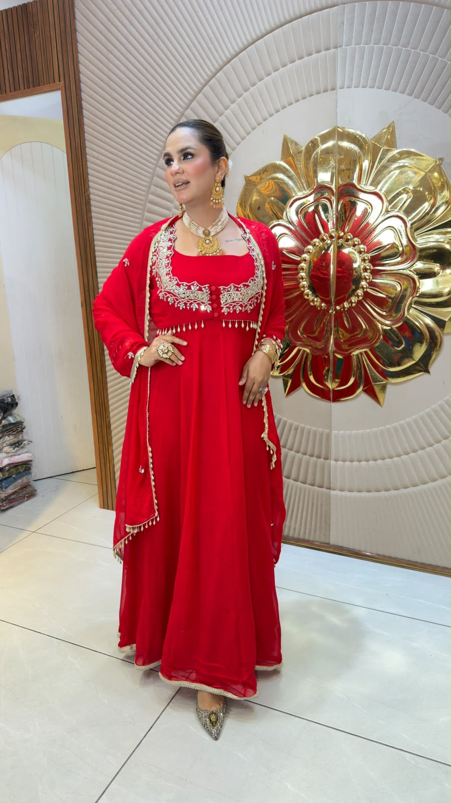 Beautiful dress pc3340
