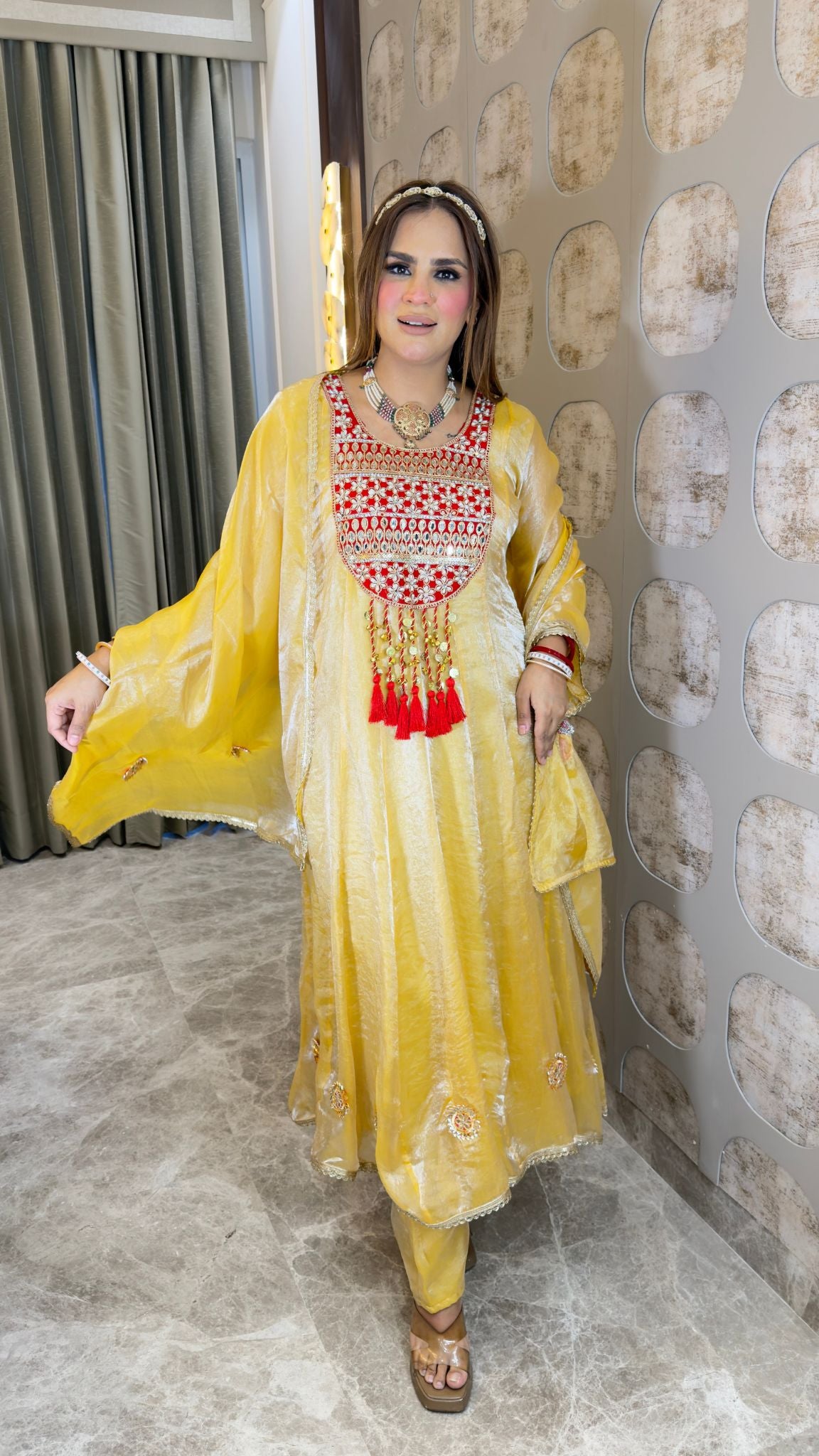 Elegant shimmer and silk-blend Anarkali suit set pc3381