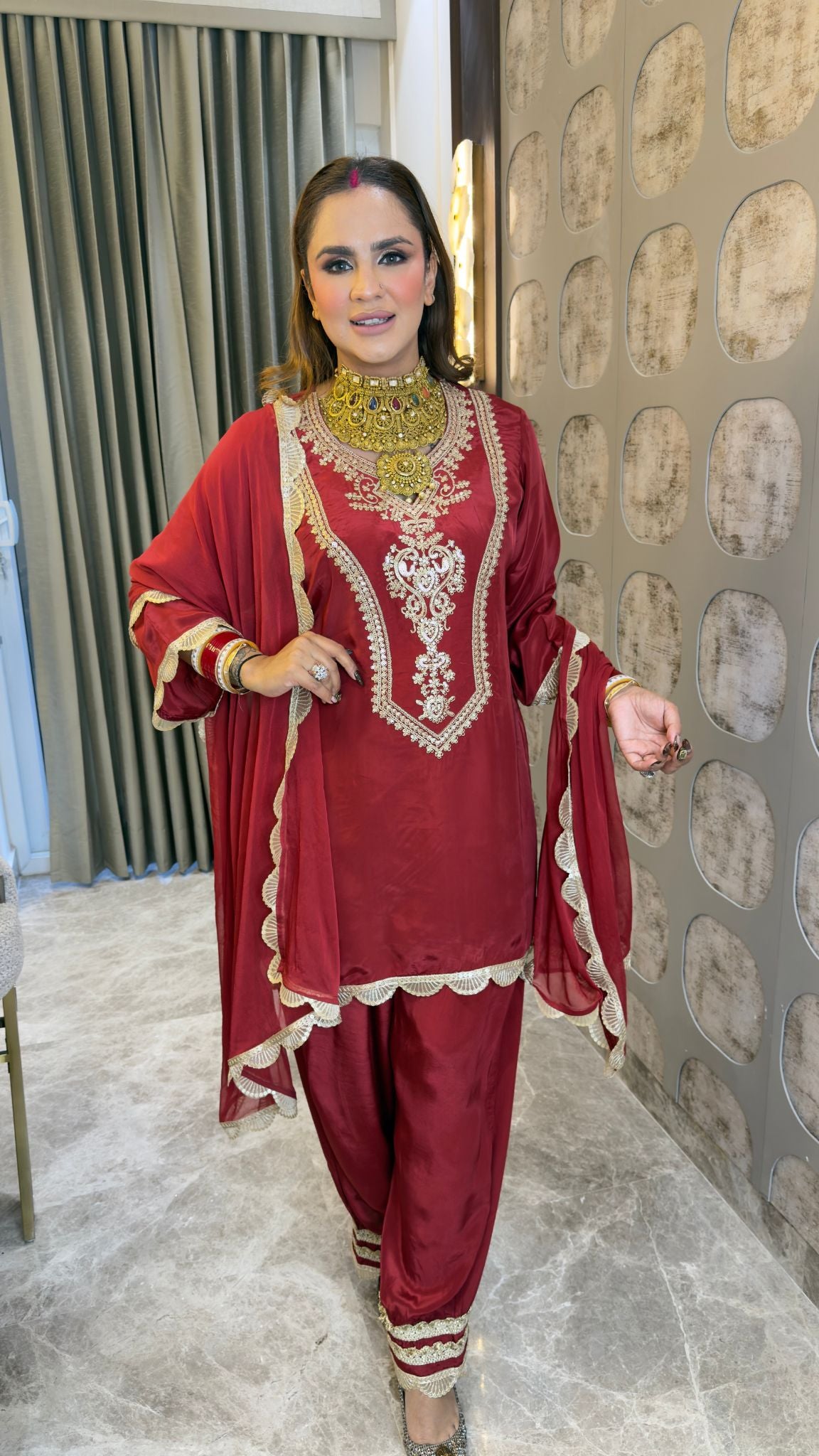 Beautiful thnic silk-blend or chinon silk suit set pc3364