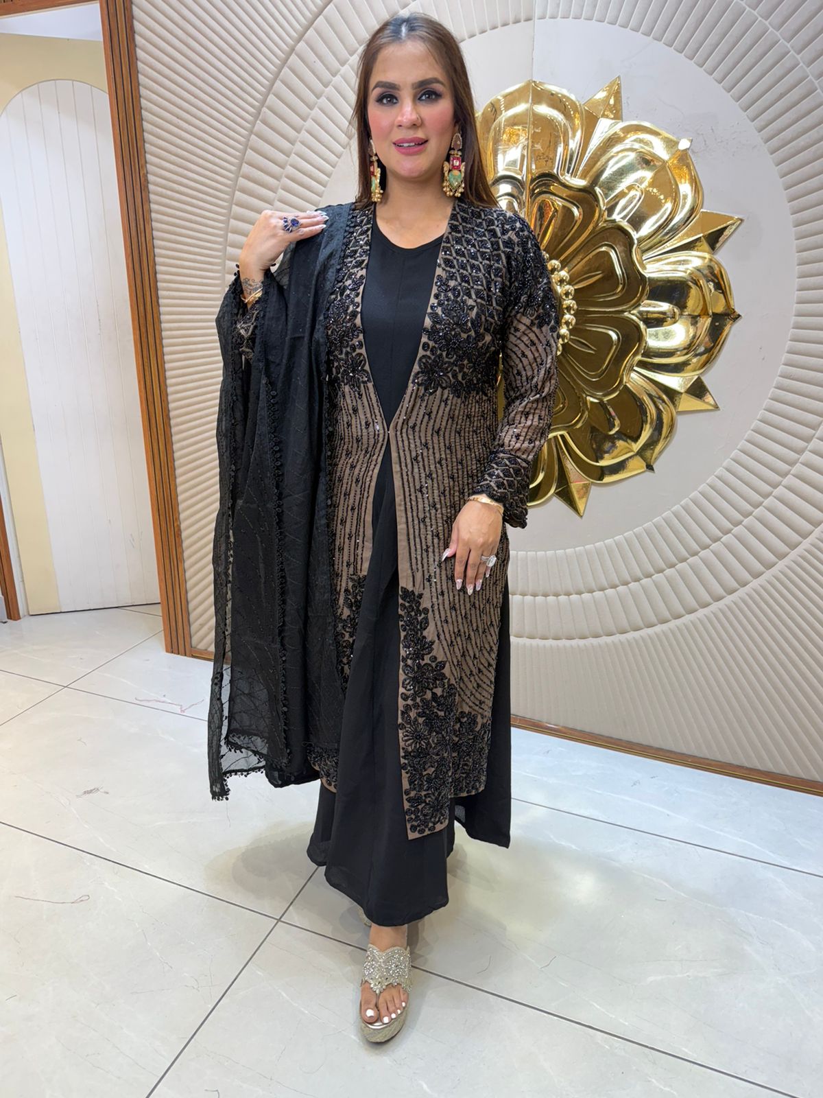 Elegant Partywear Full Sleeve Suit With Net Dupatta PC2557