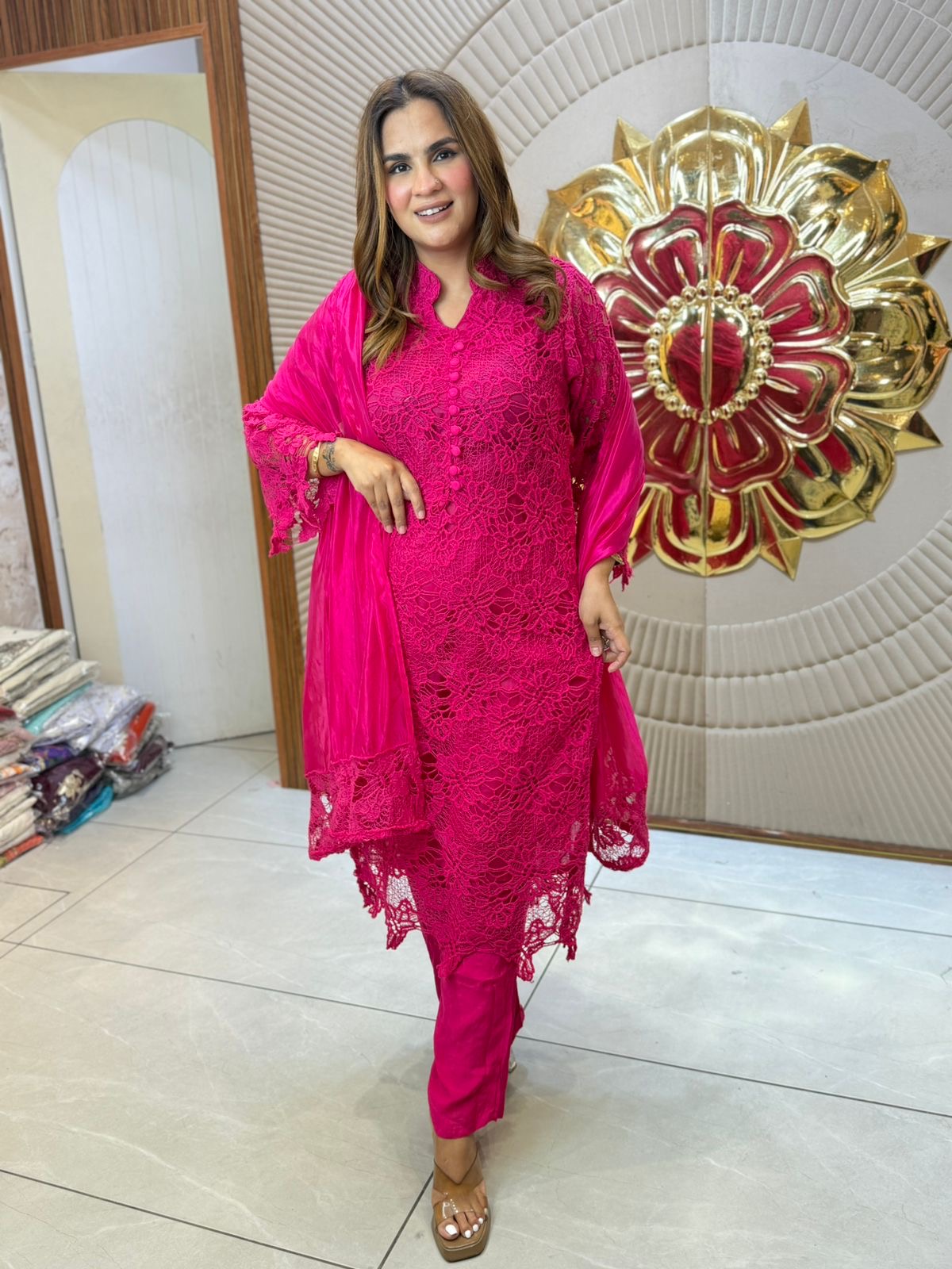 Beautiful crochet suit pc 3200