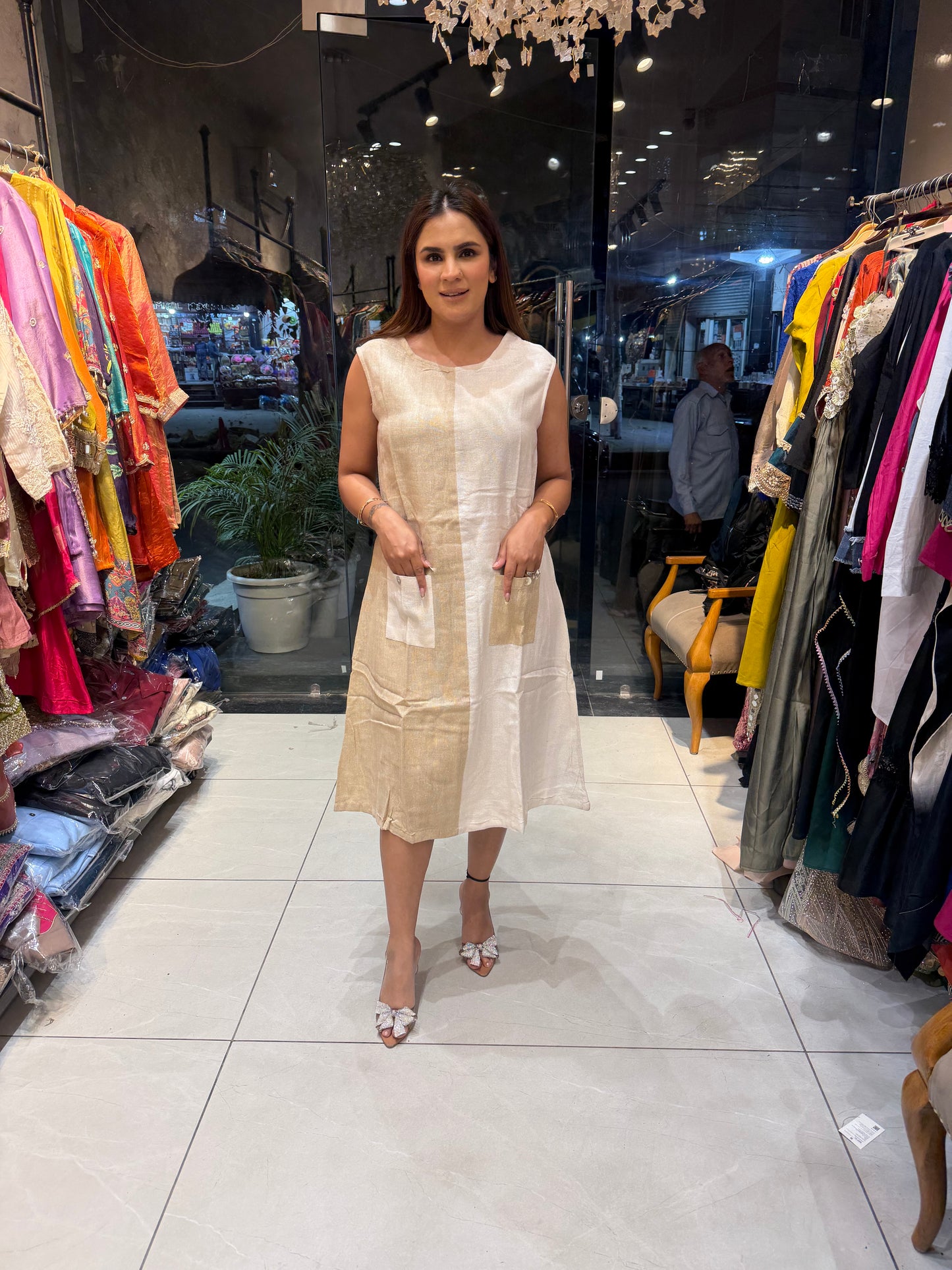 Beautiful elegant dress pc2770