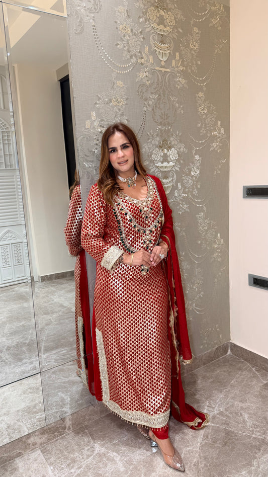 Beautiful Kareena Style SuitPC3689