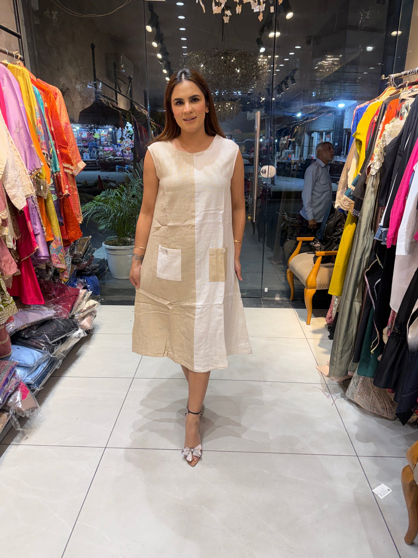 Beautiful elegant dress pc2770