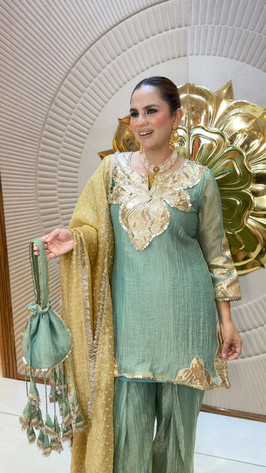 Beautiful designer suit pc 3338