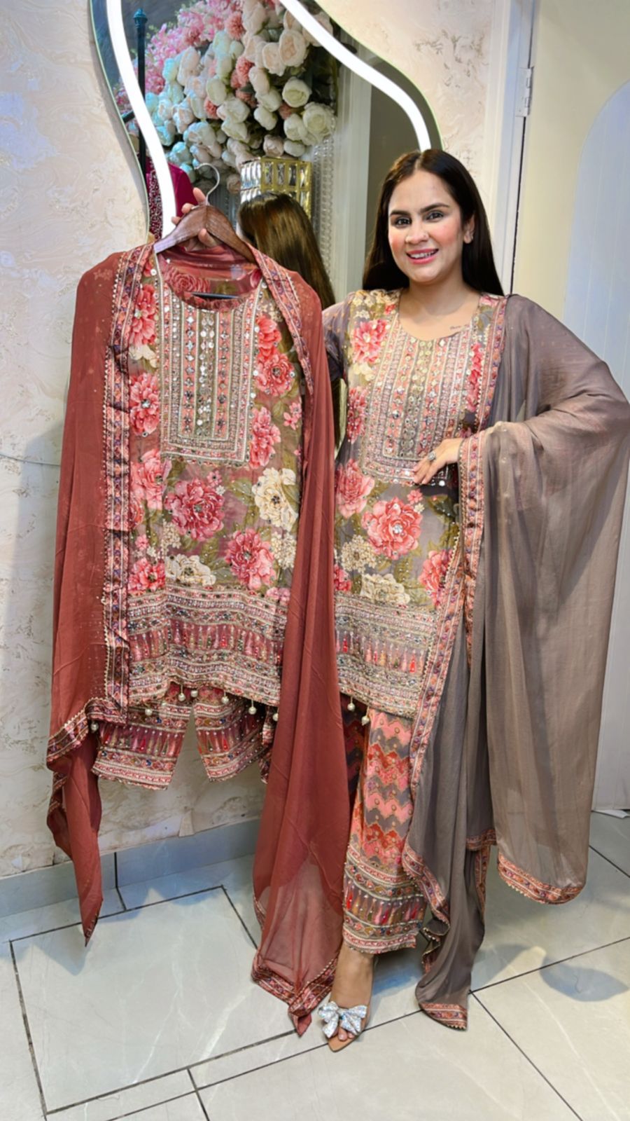 Beautiful Floral Pattern Suit PC749