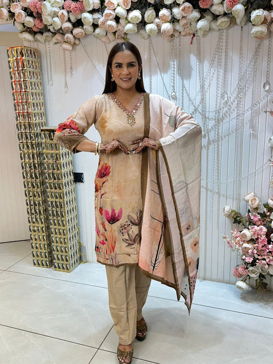 Beautiful Floral Suit PC1404