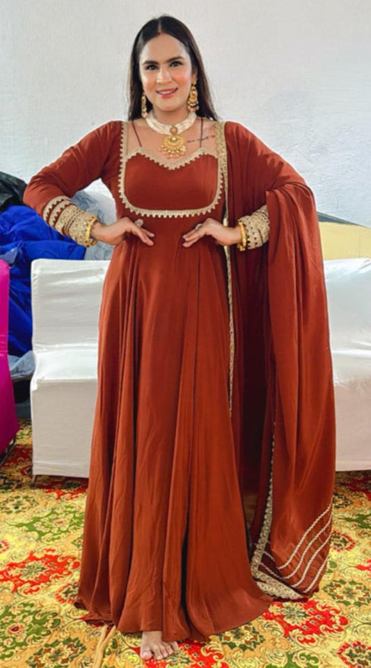 Beautiful Long Suit PC1357