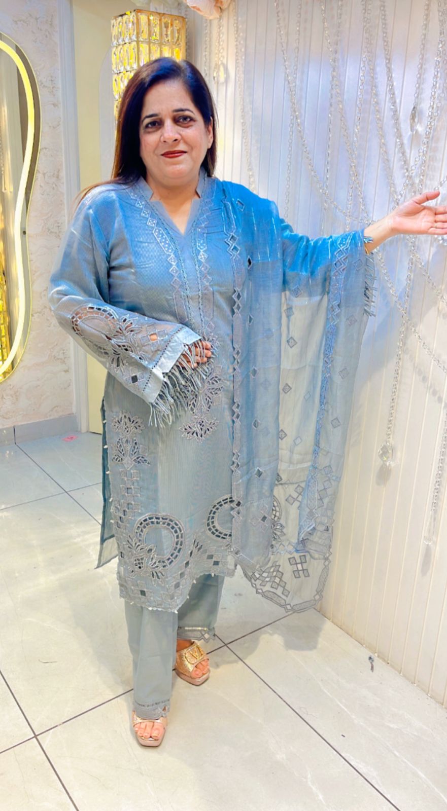 Beautiful Pakistani Suit With Designer Dupatta PC154