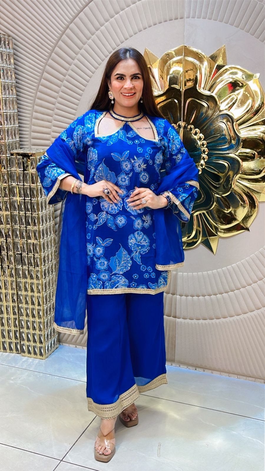 Beautiful Suit With Flower Patter and Leaf Cut Neck PC1522