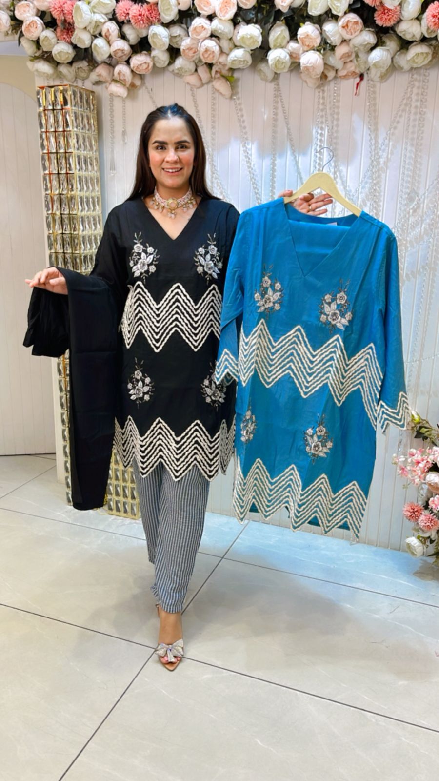 Beautiful V-Neck V Stripes Design PC1186