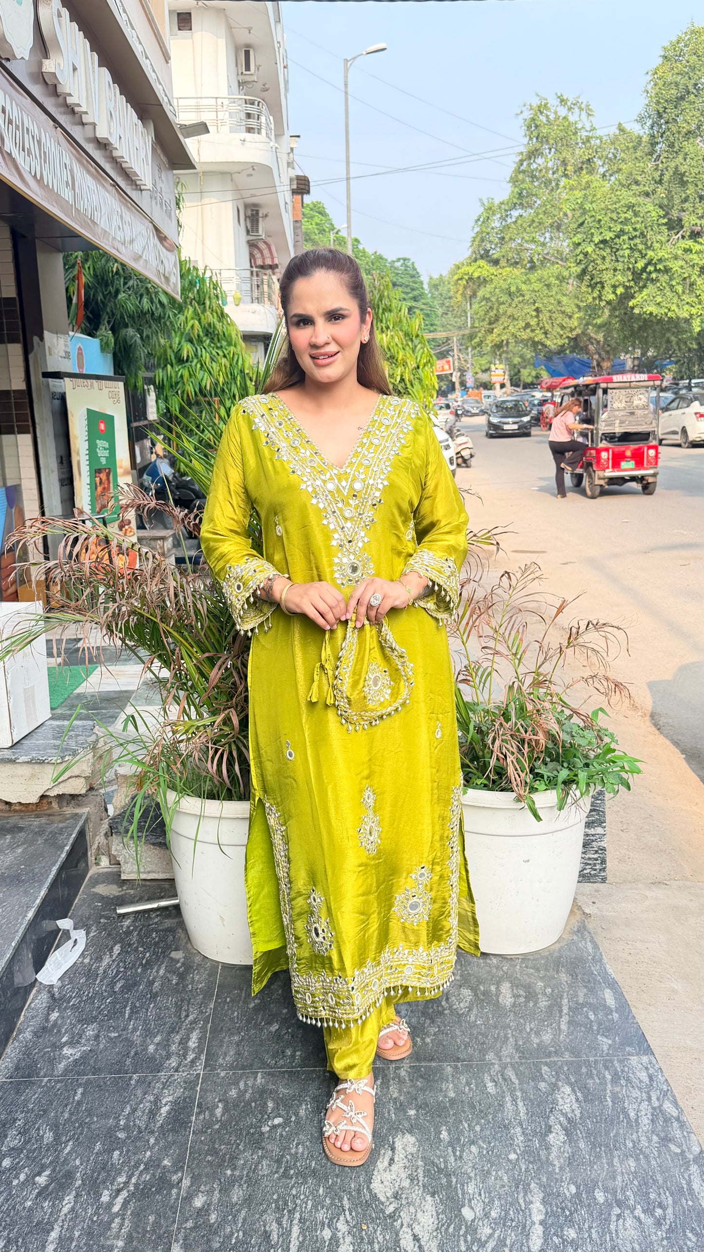 Beautiful Kareena Style PC3427