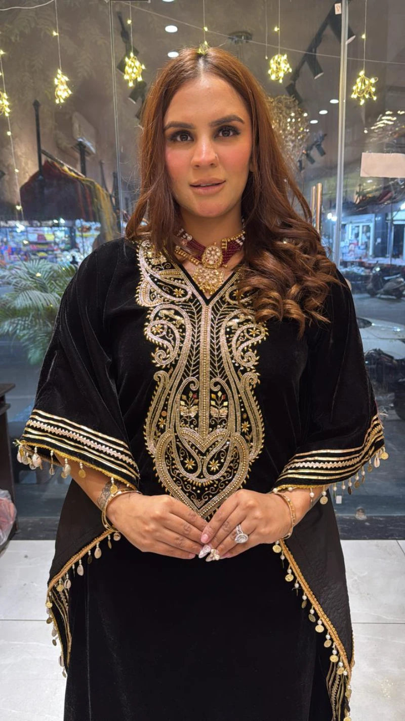 Fully Embroided Heavy Kaftan With Gotta Work PC015