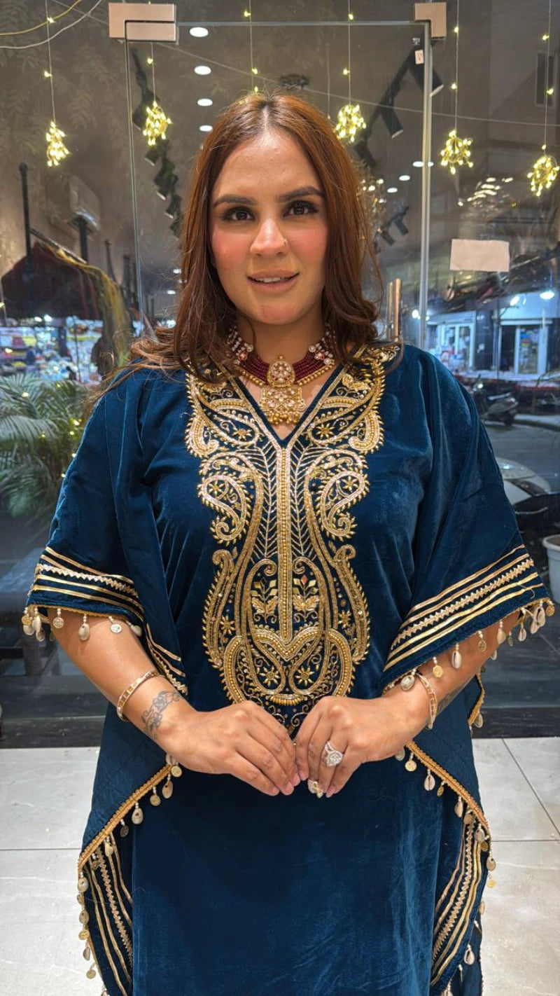 Fully Embroided Heavy Kaftan With Gotta Work PC015