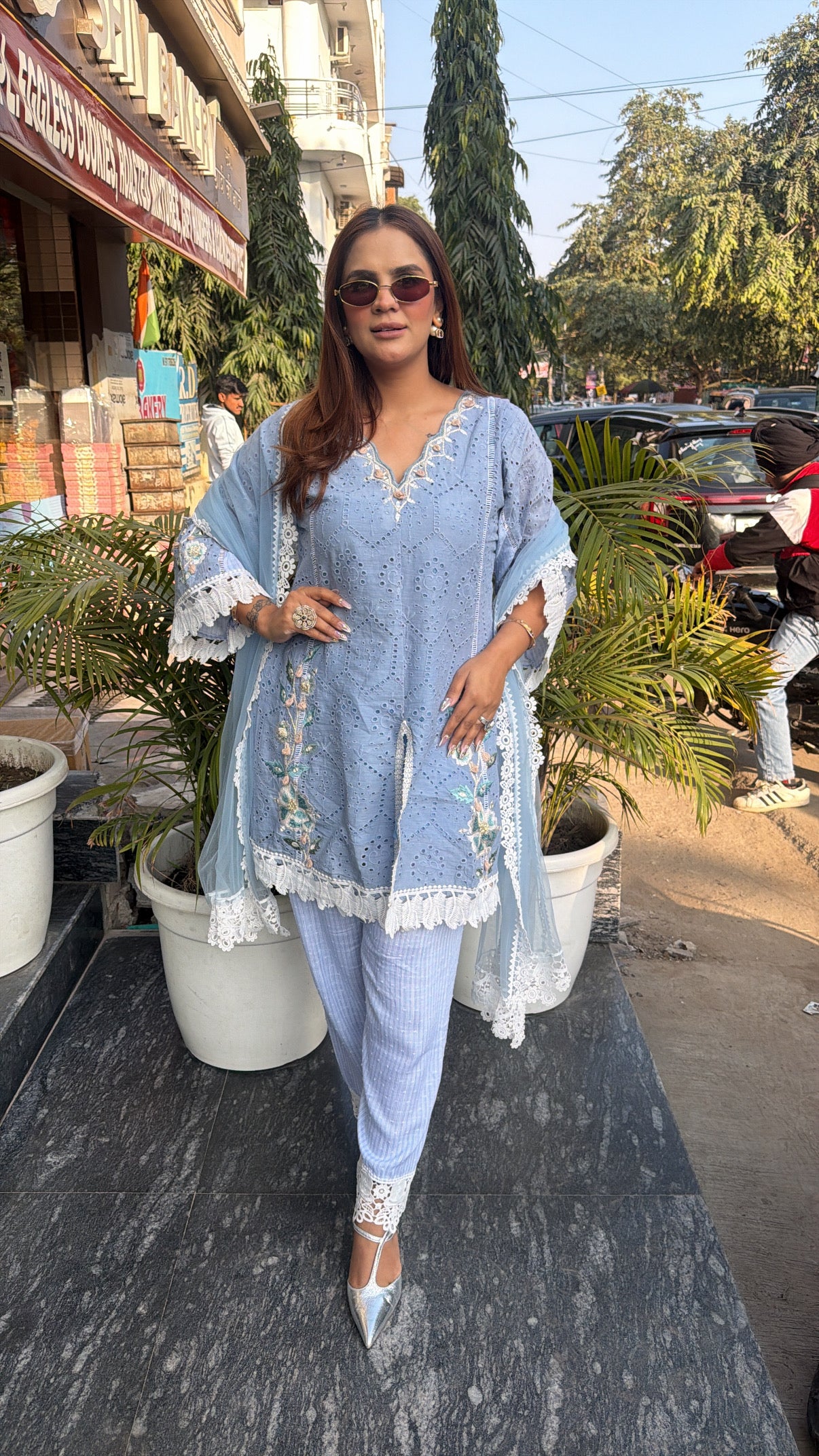 Beautiful elegent suit pc2591