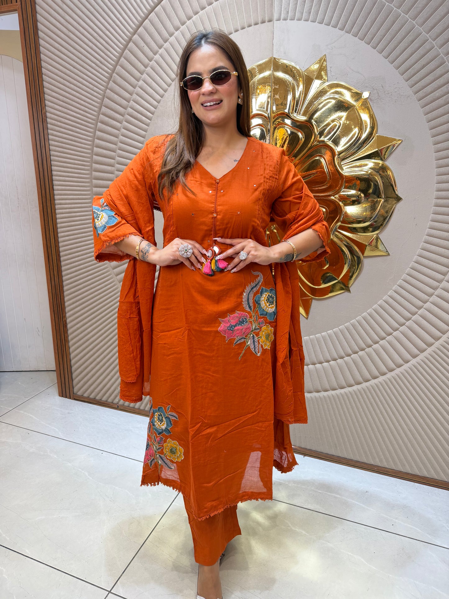 Beautiful elegent suit pc2586