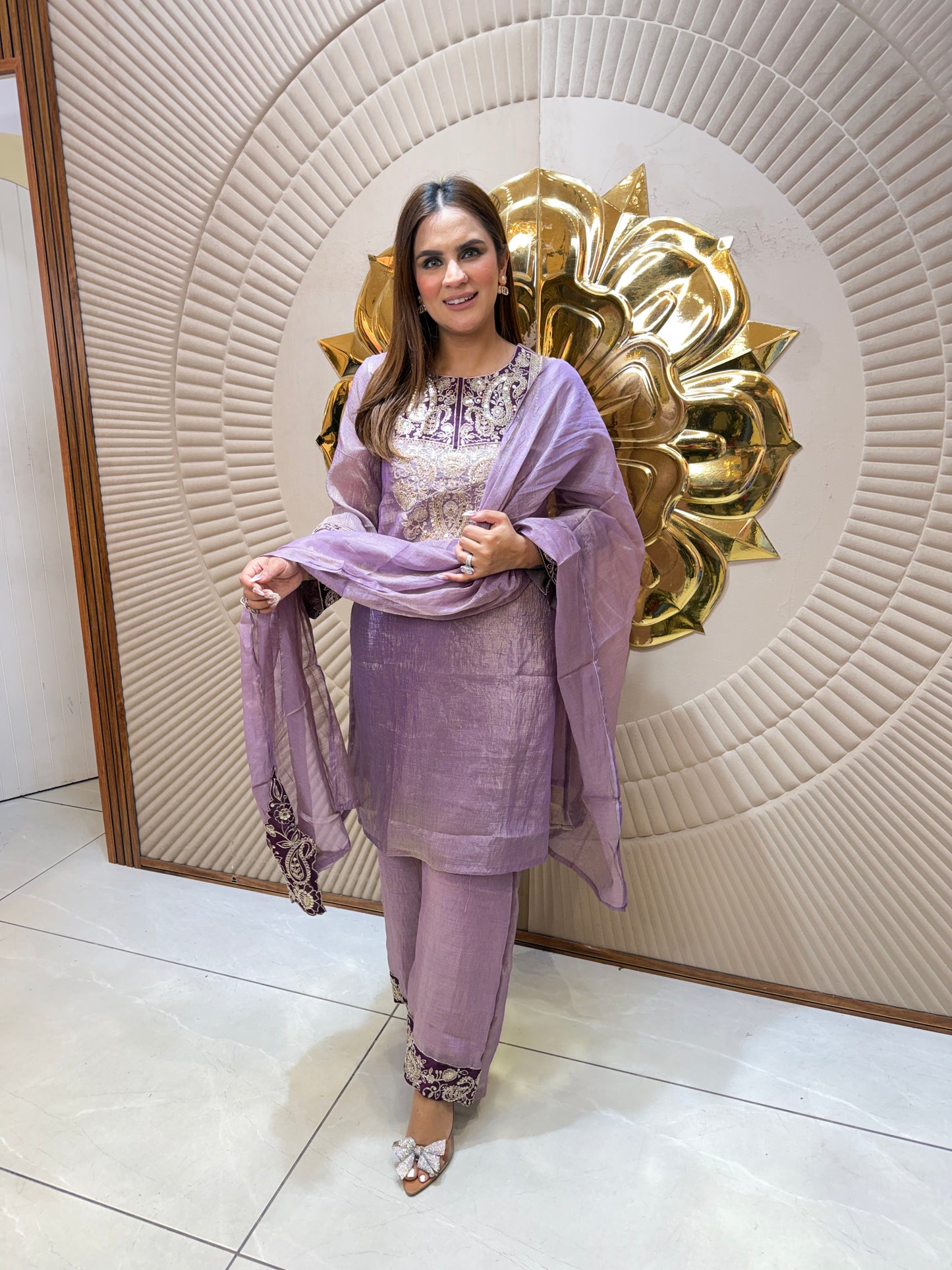 Beautiful elegent suit pc2585