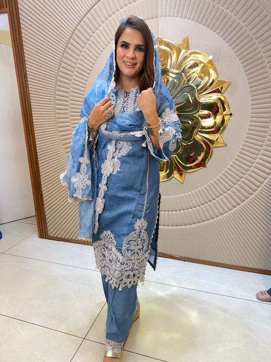 Beautiful elegent suit pc2601