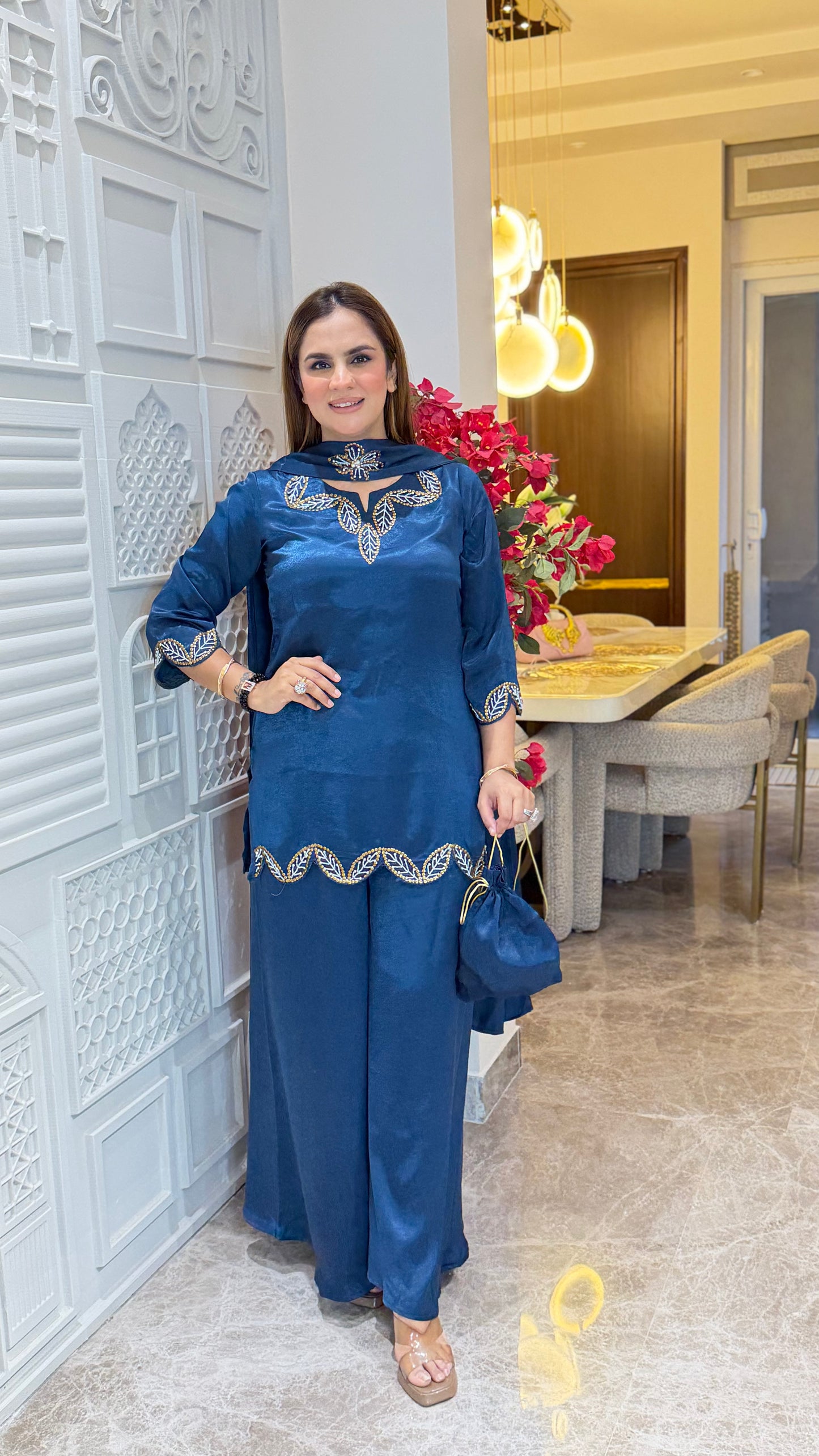 Beutiful elegant partywear suit pc3293