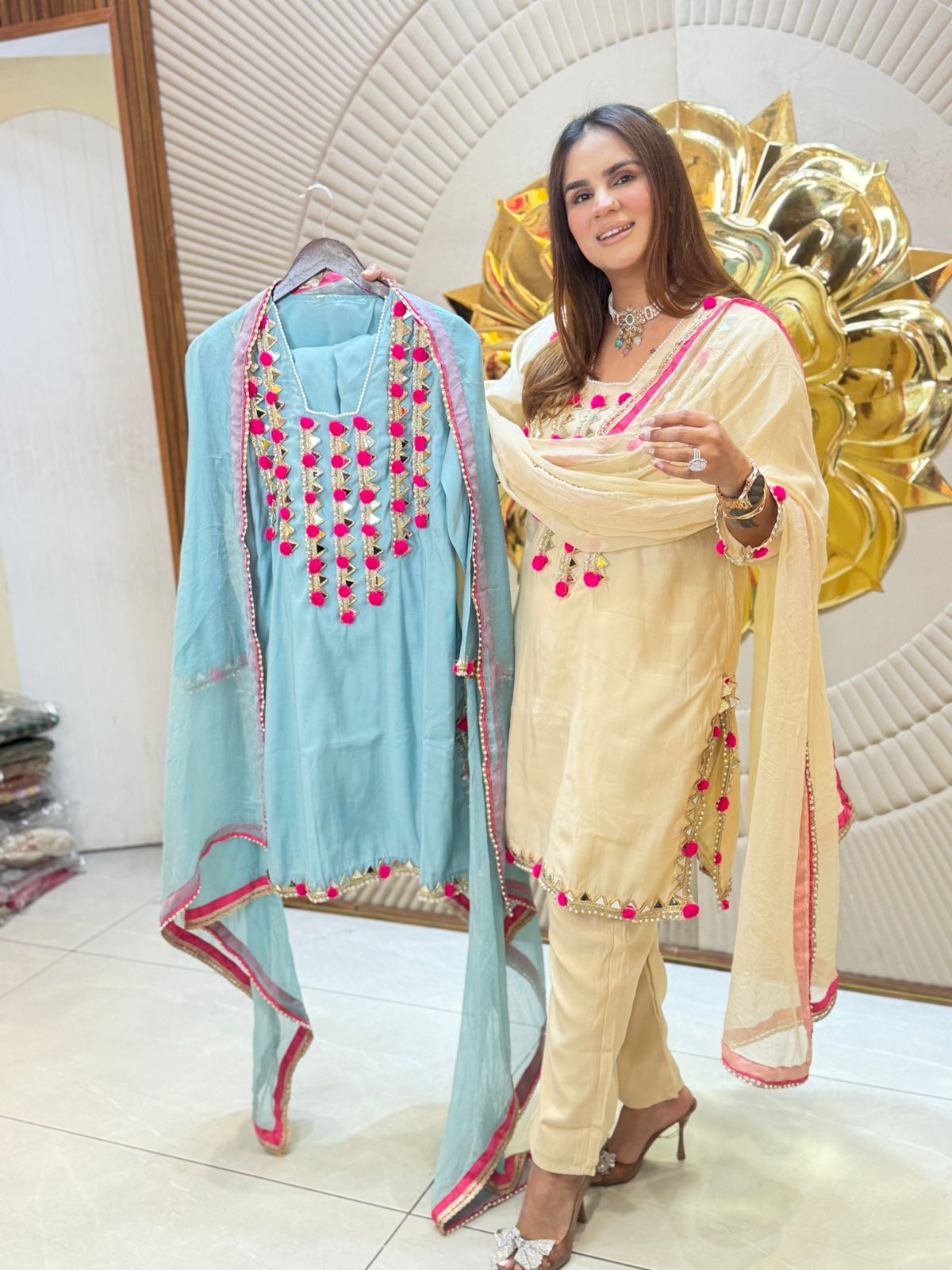 Beautiful elegent partywear suit pc2785