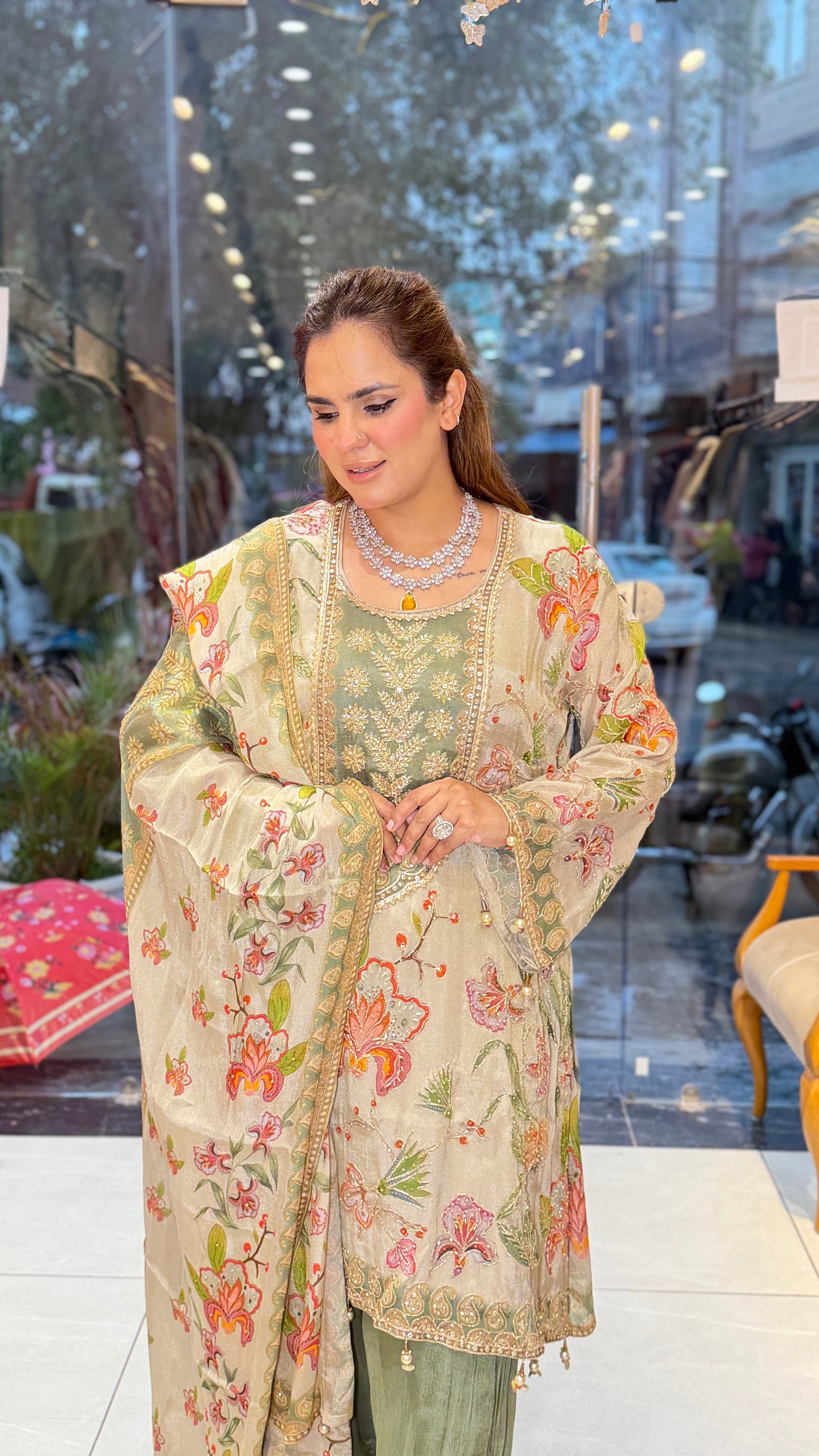 Beutiful elegant suit pc3316