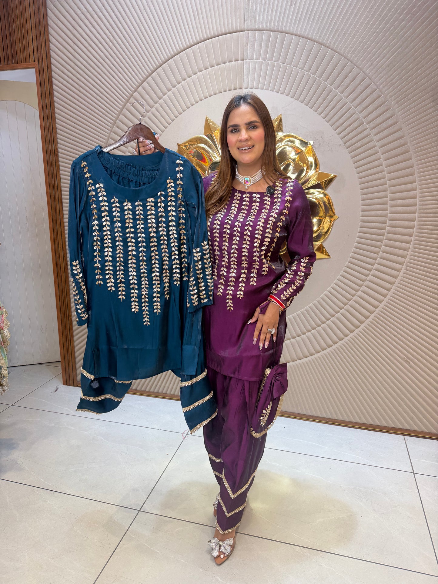 Beautiful elegent partywear suit pc 2692
