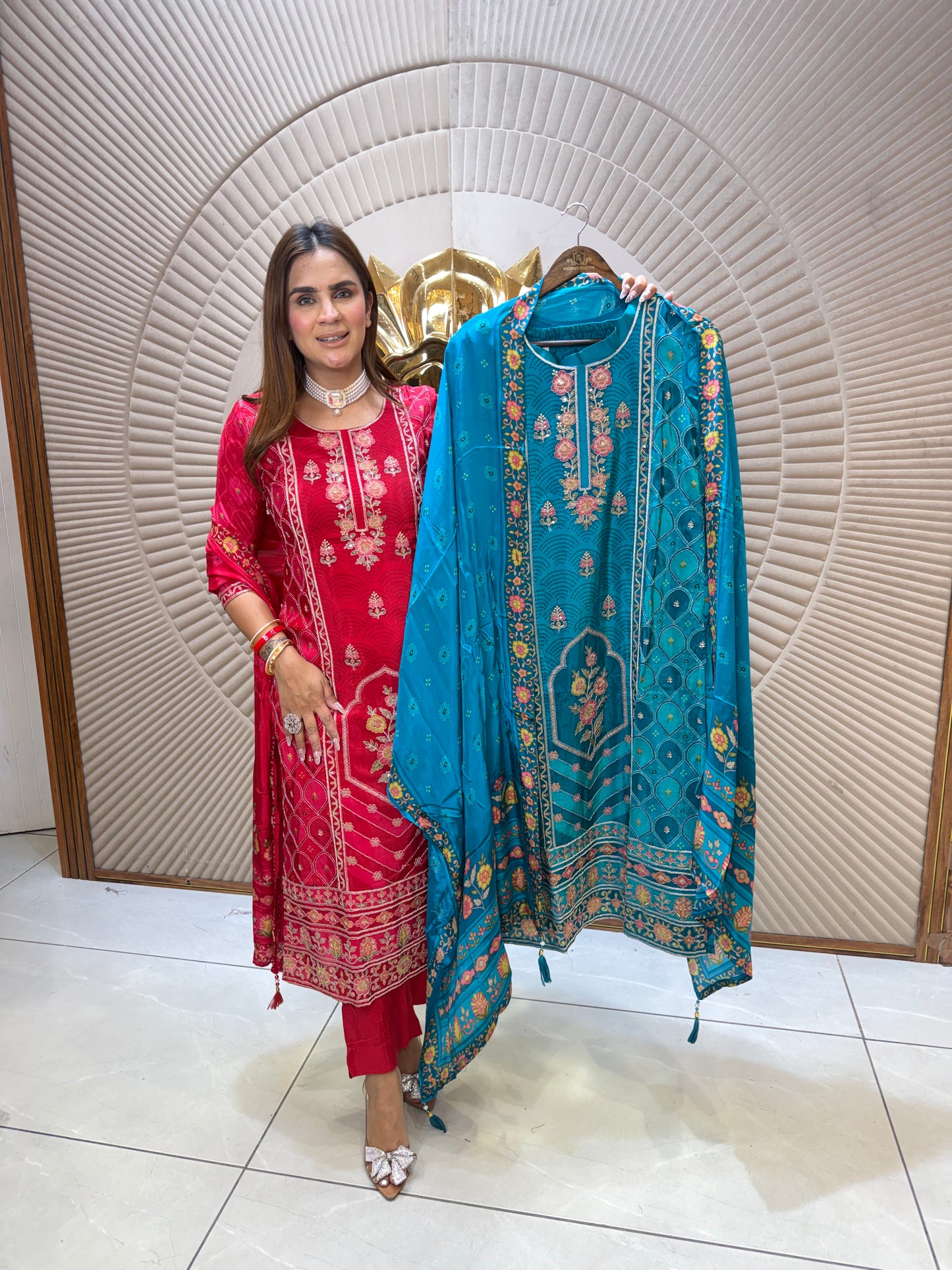 Beautiful elegent suit pc 2684