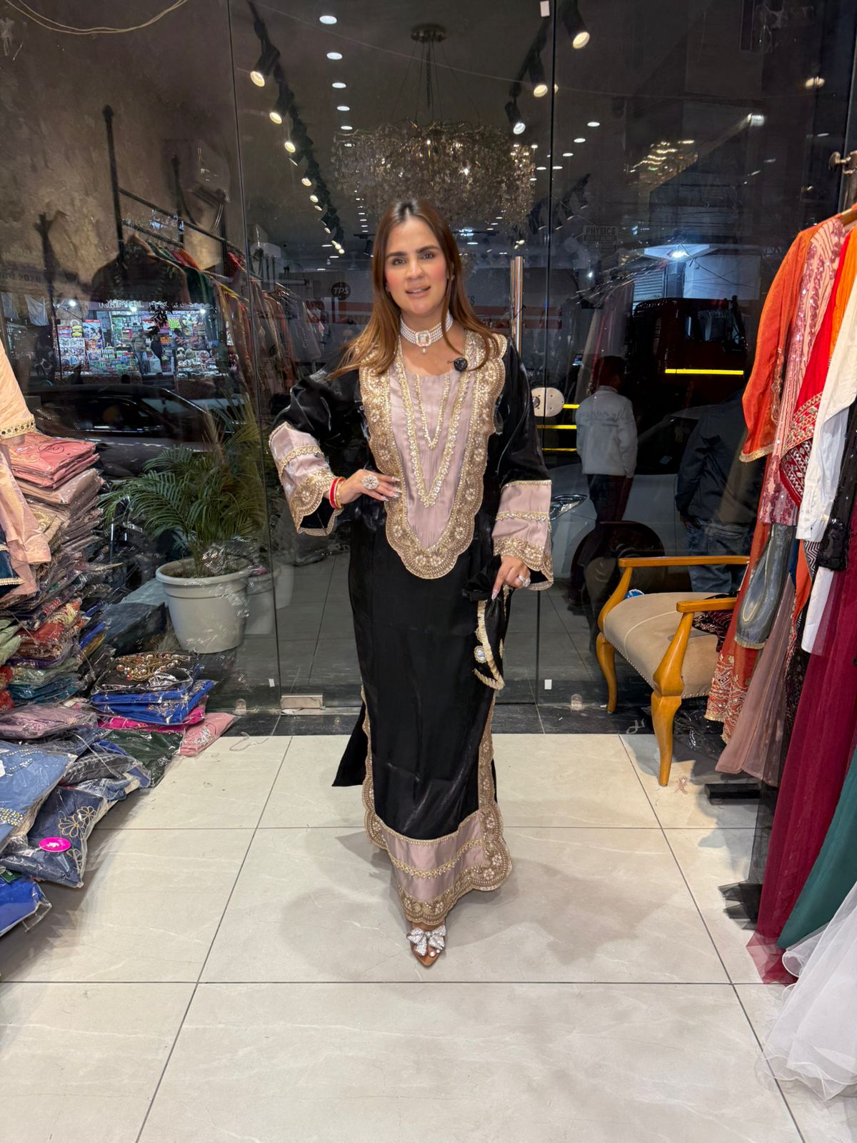 Beautiful elegent partywear kaftan with potli pc 2694