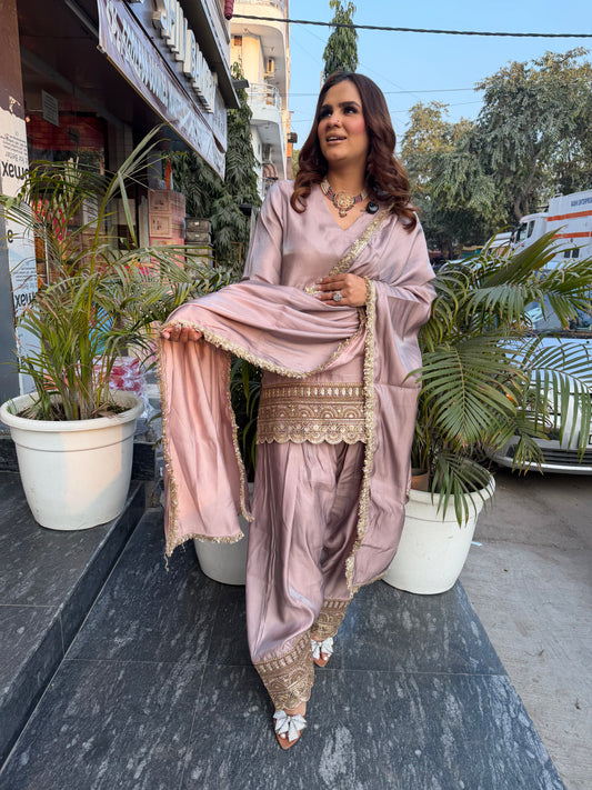 Beautiful elegent suit with farshi salvaar pc 2695