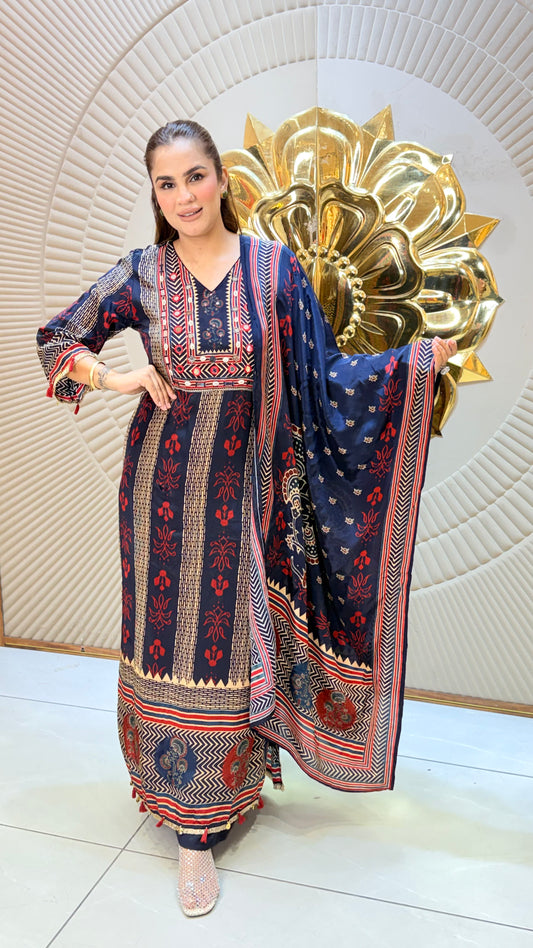 Beutiful elegant suit pc3372