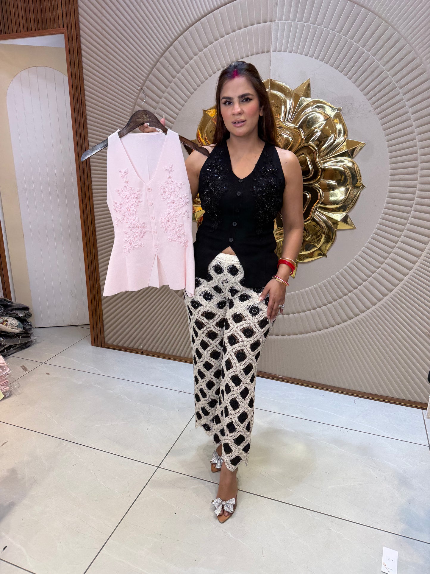 Beautiful elegent top pc 2734