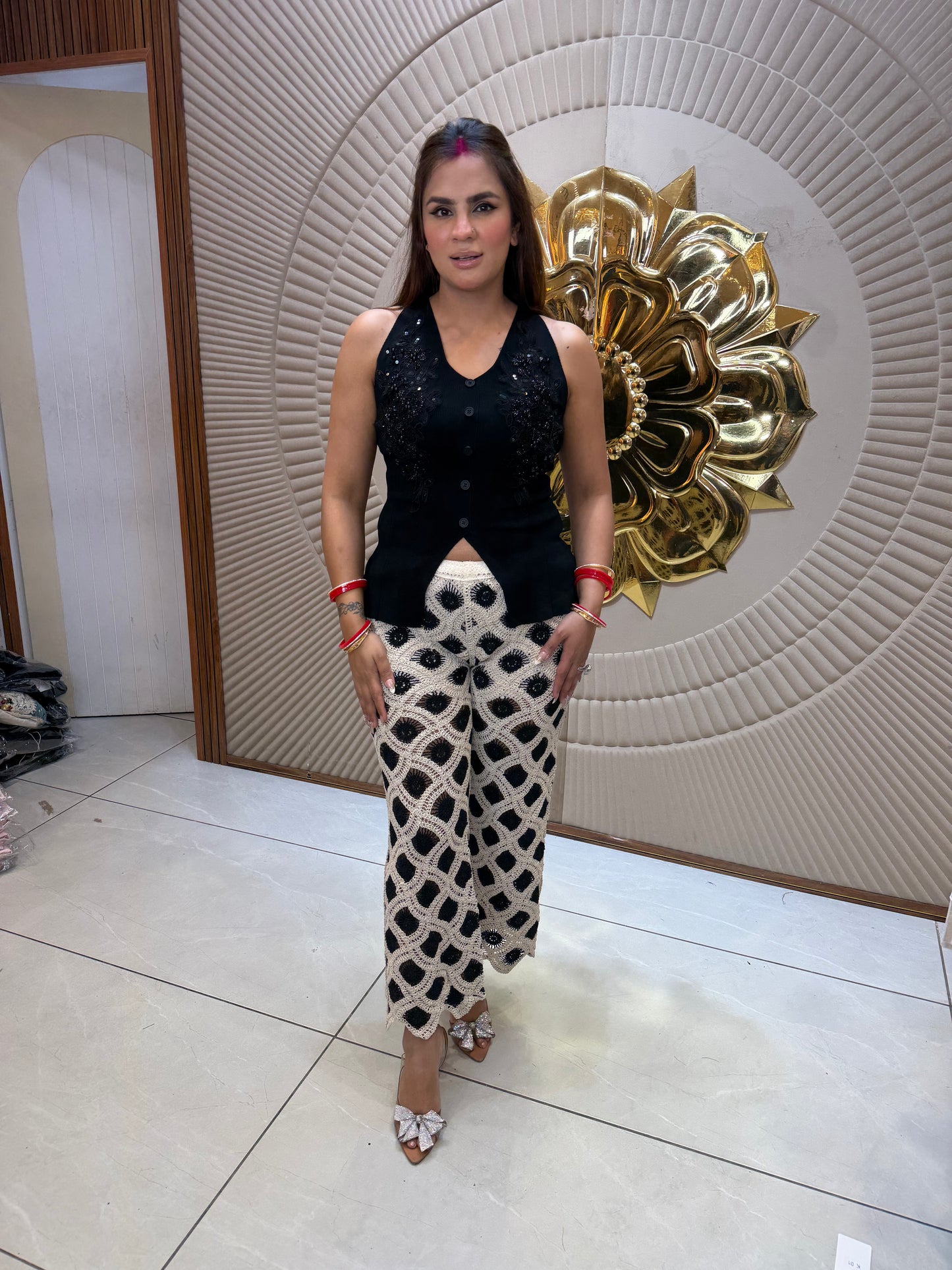 Beautiful elegent top pc 2734