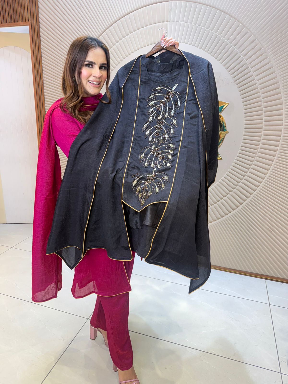 Beautiful elegant party wear suit pc2647