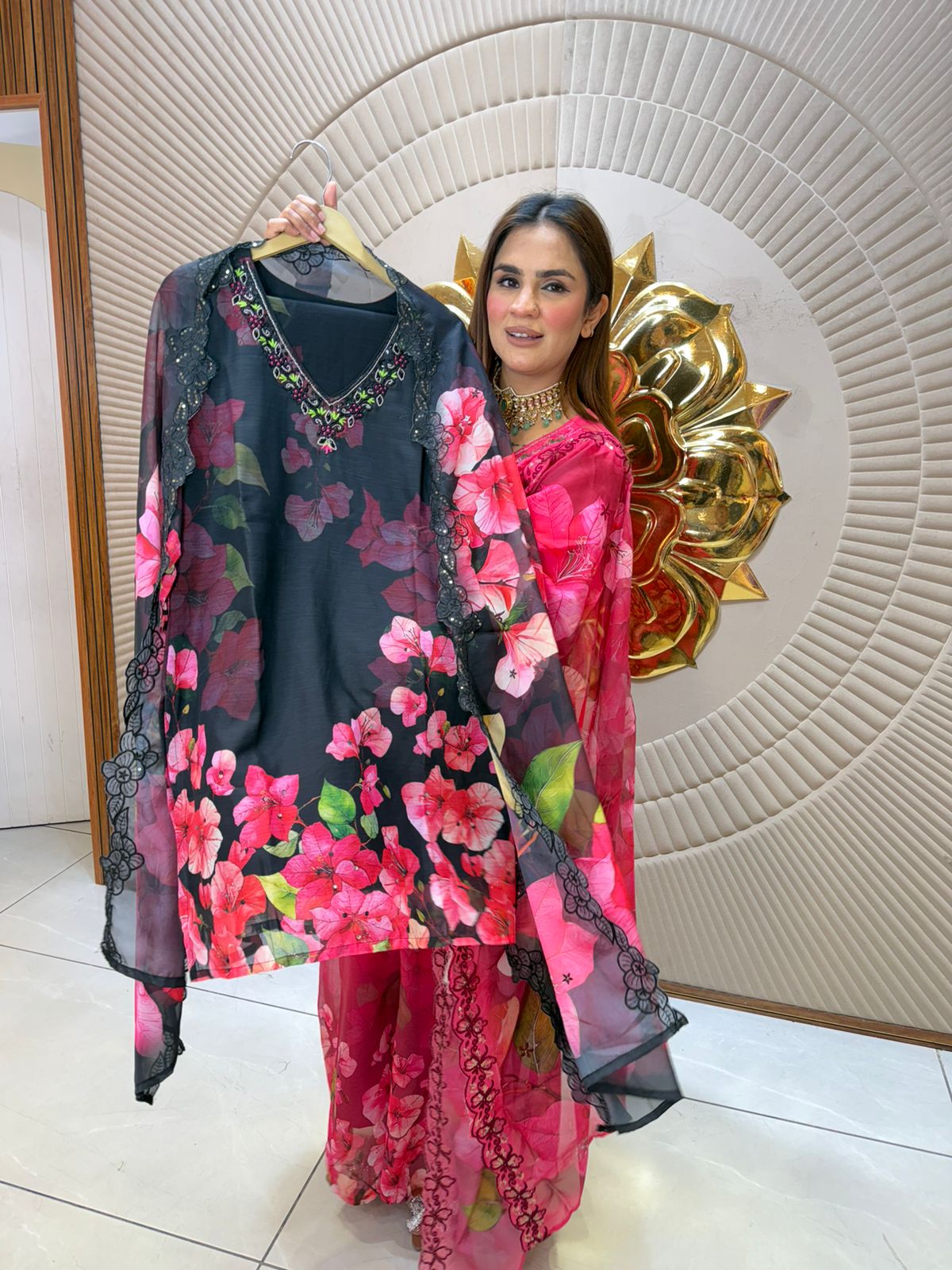 Beautiful elegant partywear suit pc2833