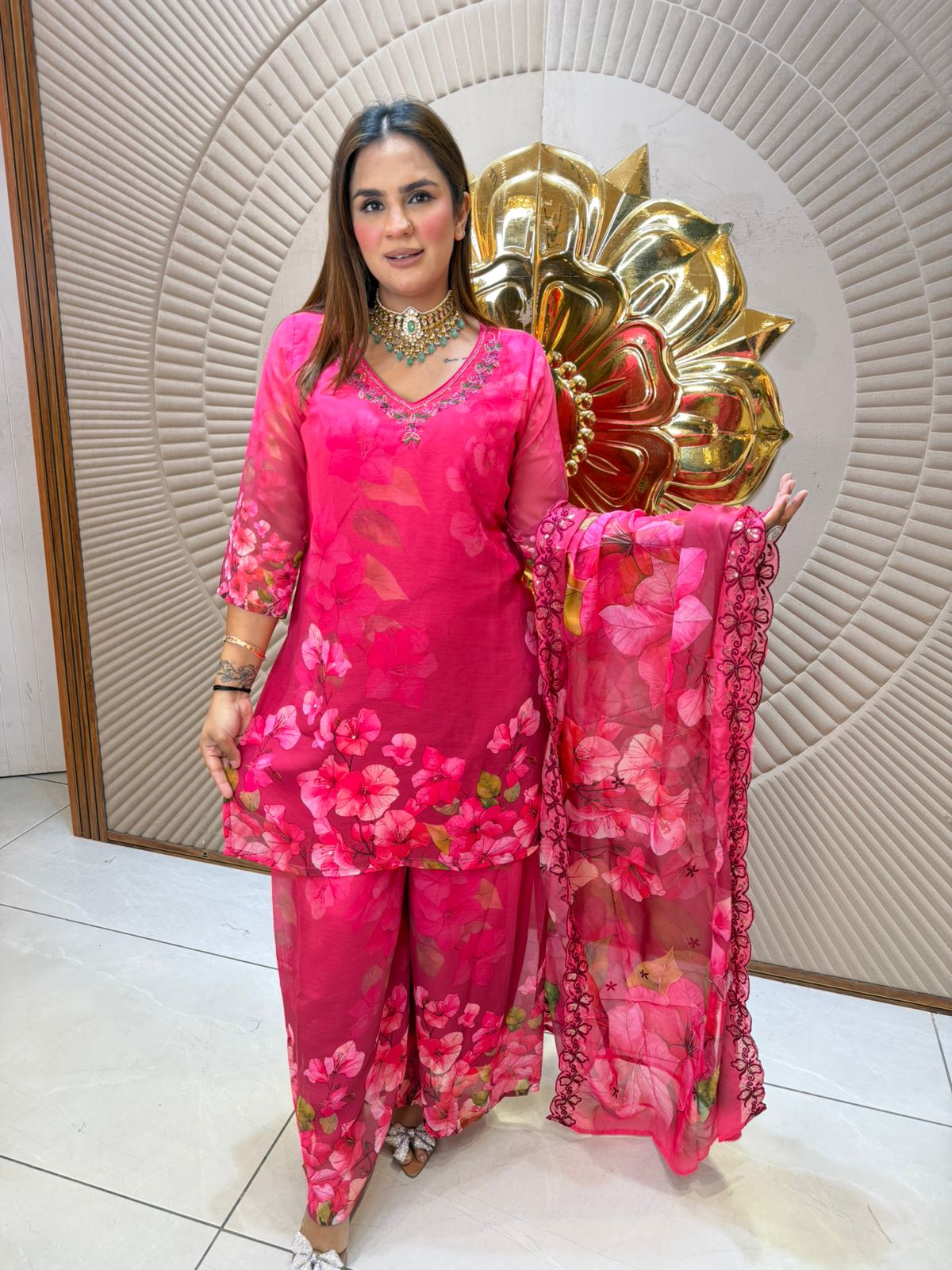 Beautiful elegant partywear suit pc2833