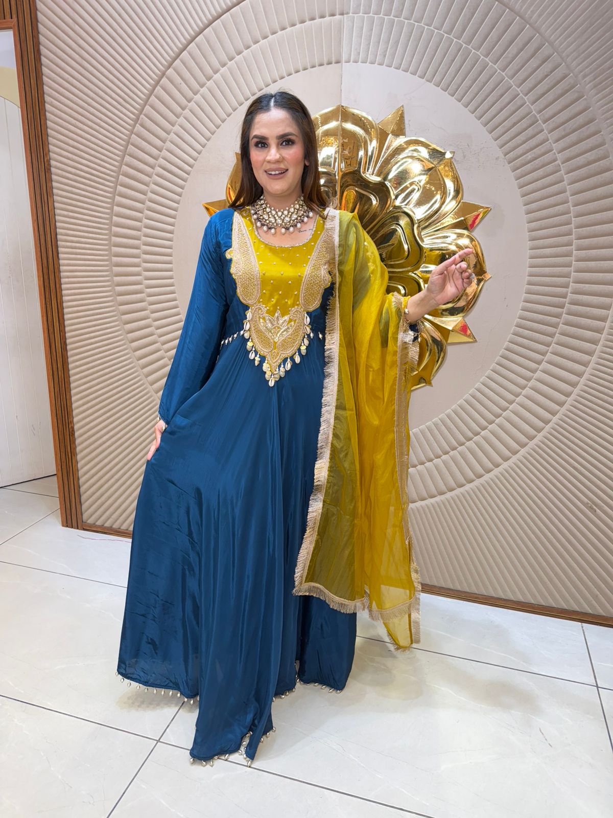 Beautiful elegant party wear suit pc2847
