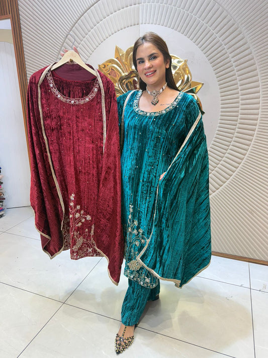 Beautiful elegant velvet suit pc2429