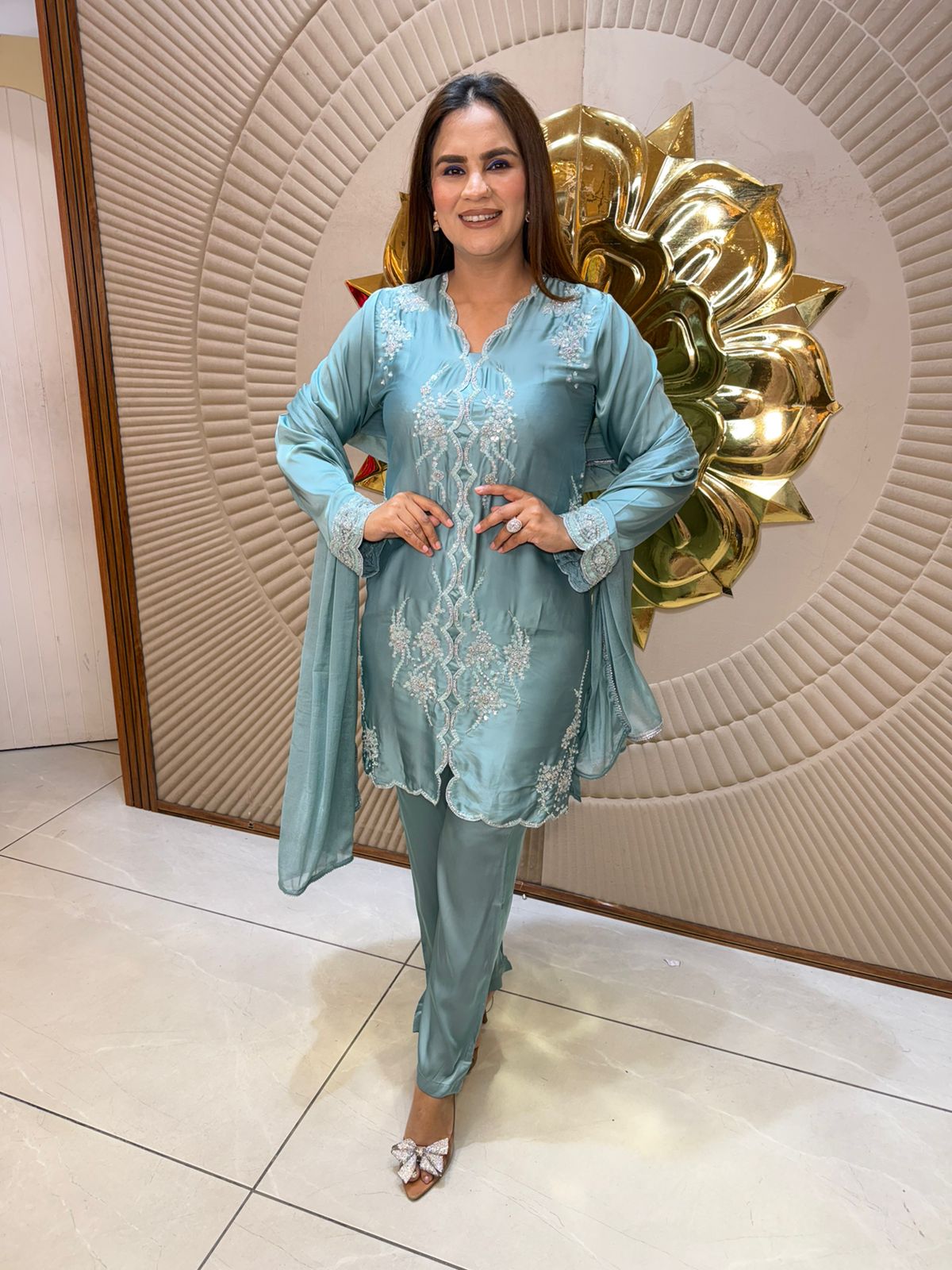 Beautiful elegant partywear suit pc2588