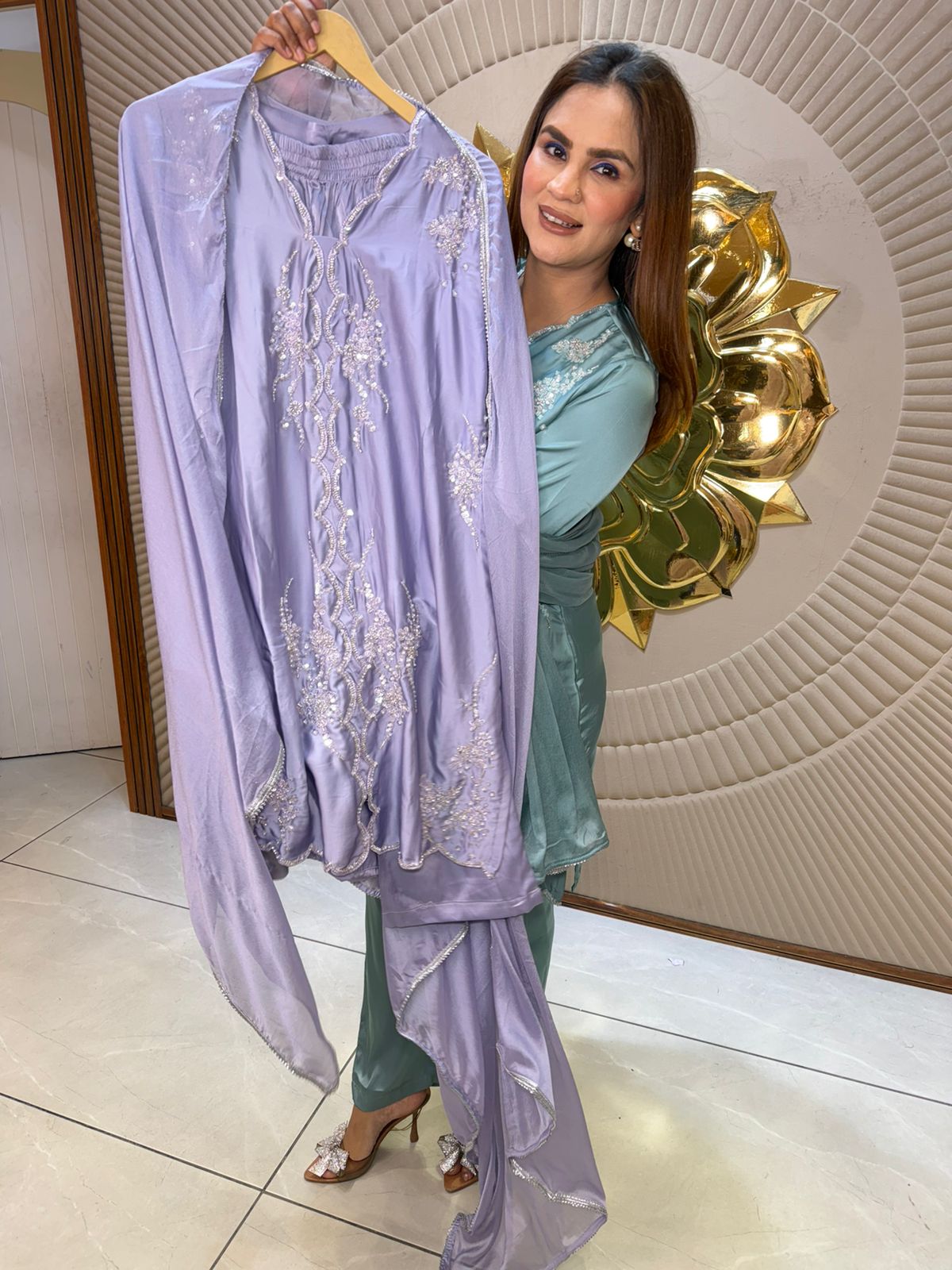 Beautiful elegant partywear suit pc2588