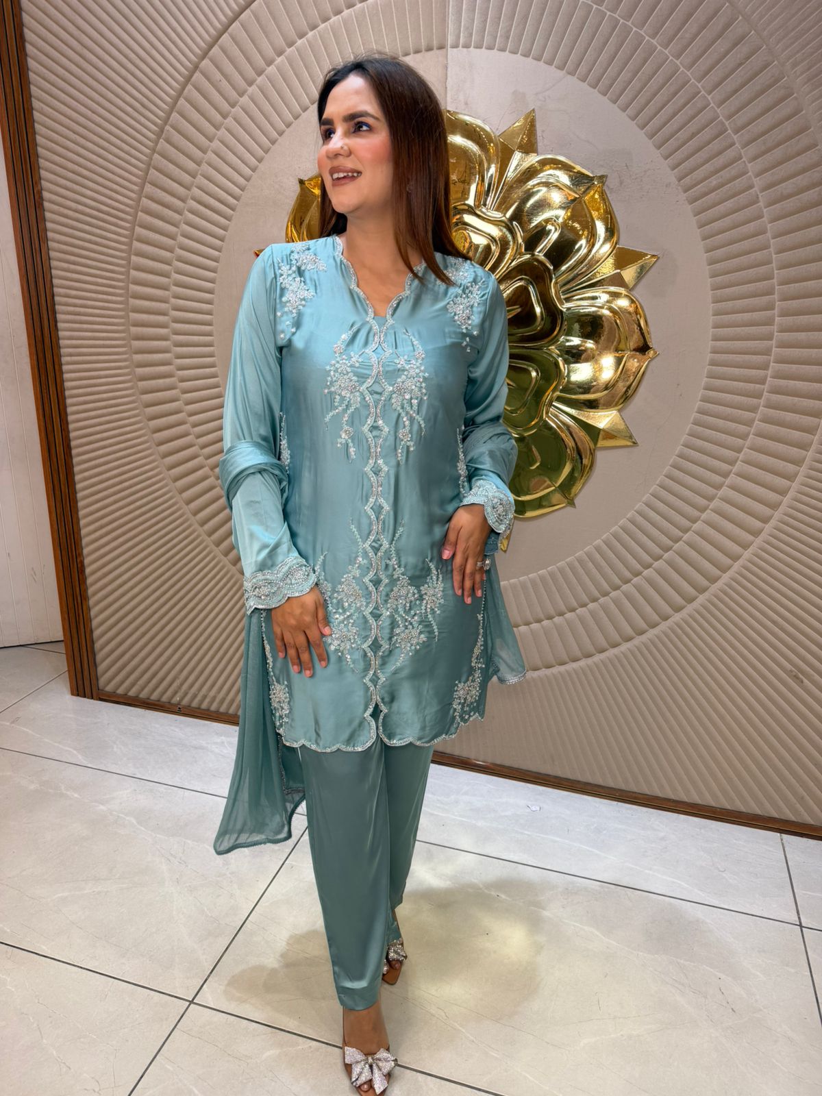 Beautiful elegant partywear suit pc2588
