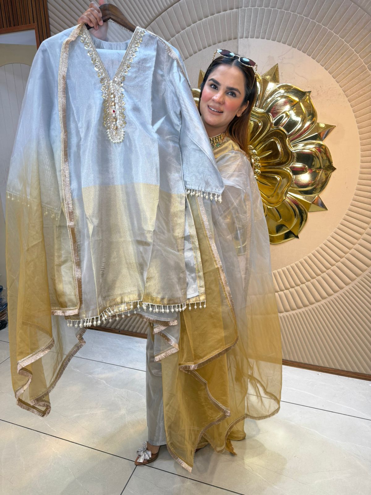 Beautiful elegant partywear suit pc2599