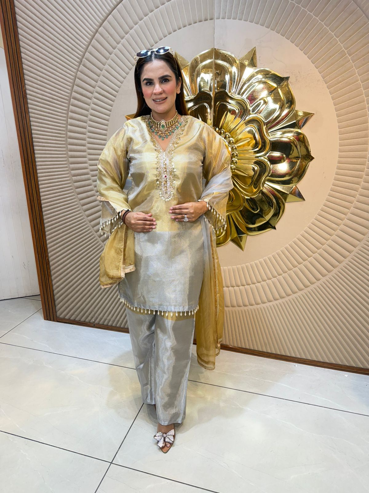 Beautiful elegant partywear suit pc2599