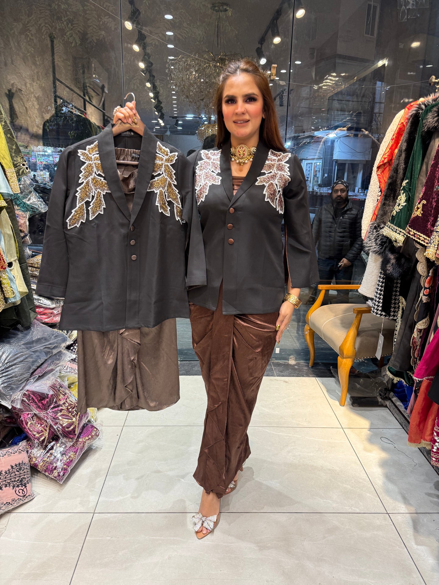 Beautiful elegant blazer set with skirt pc2481